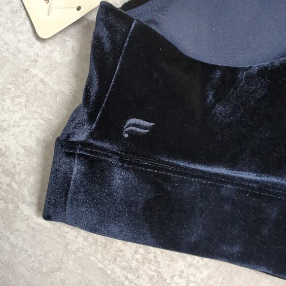 NWT Fabletics Oasis Twist-Front Velour Sports Bra - Navy Blue - Medium (8) - Picture 4 of 8